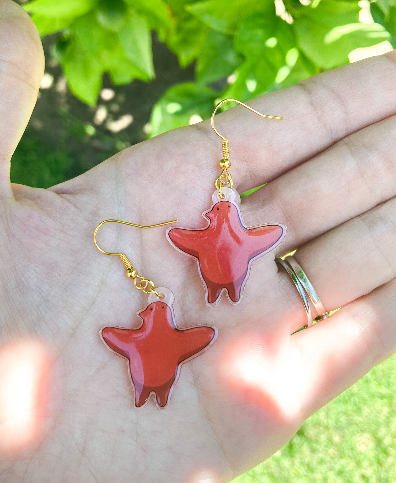 Dungeon Meshi - Marcille's Familiar Hook Earrings